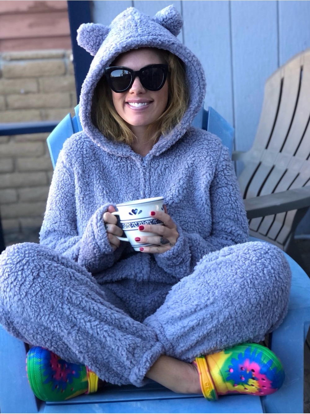 Women’s Gray Plush Hooded One-Piece Pajamas size Medium
